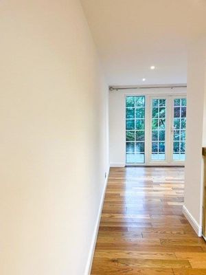 Photo 23- click for photo gallery